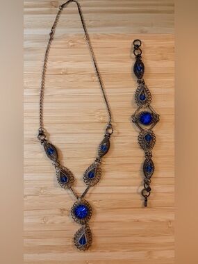 Vintage 1940s Bohemian Blue Filigree Pendant Necklace & Bracelet Set